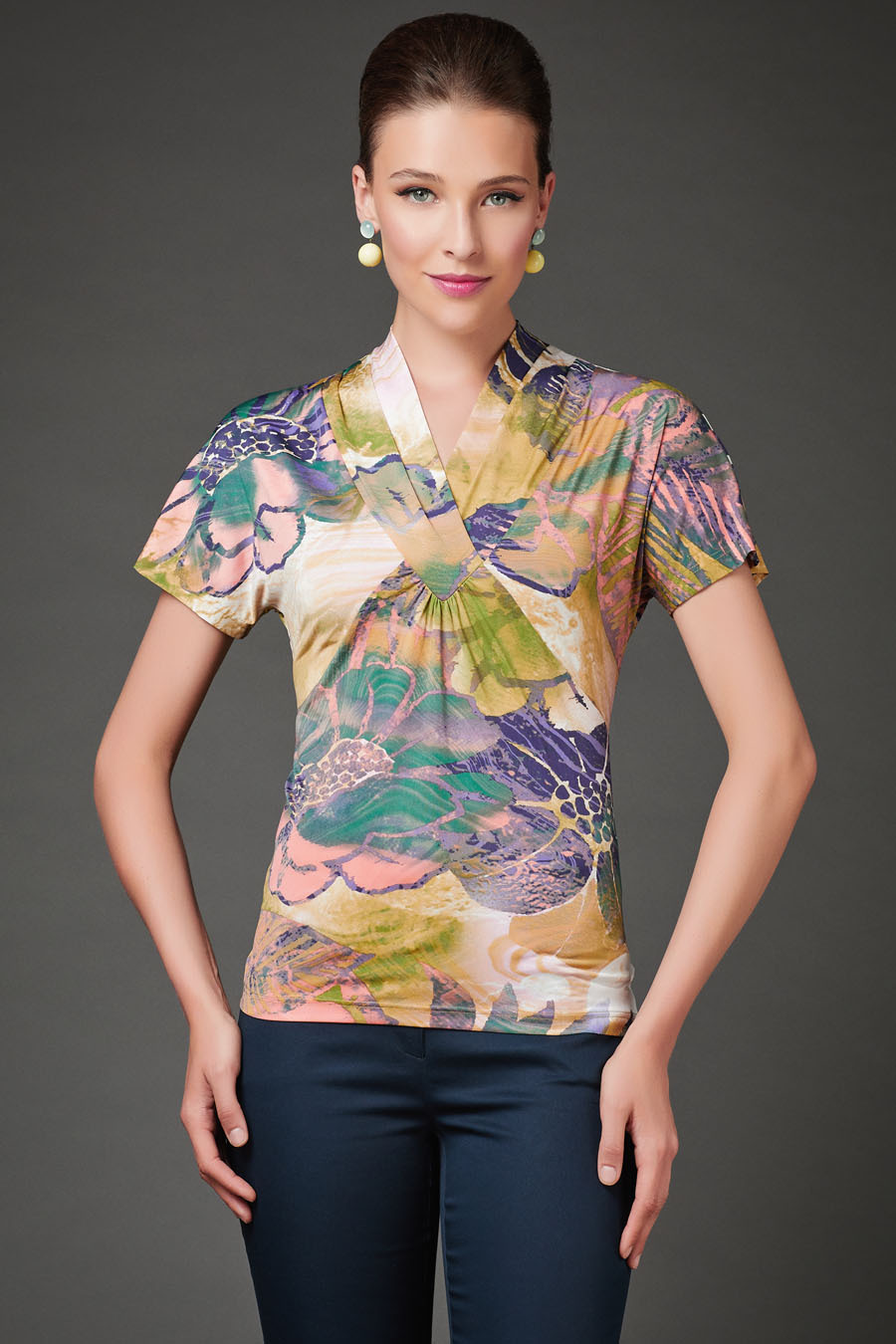 

Блуза женская Арт-Деко L-1168 бежевая 46 RU, L-1168