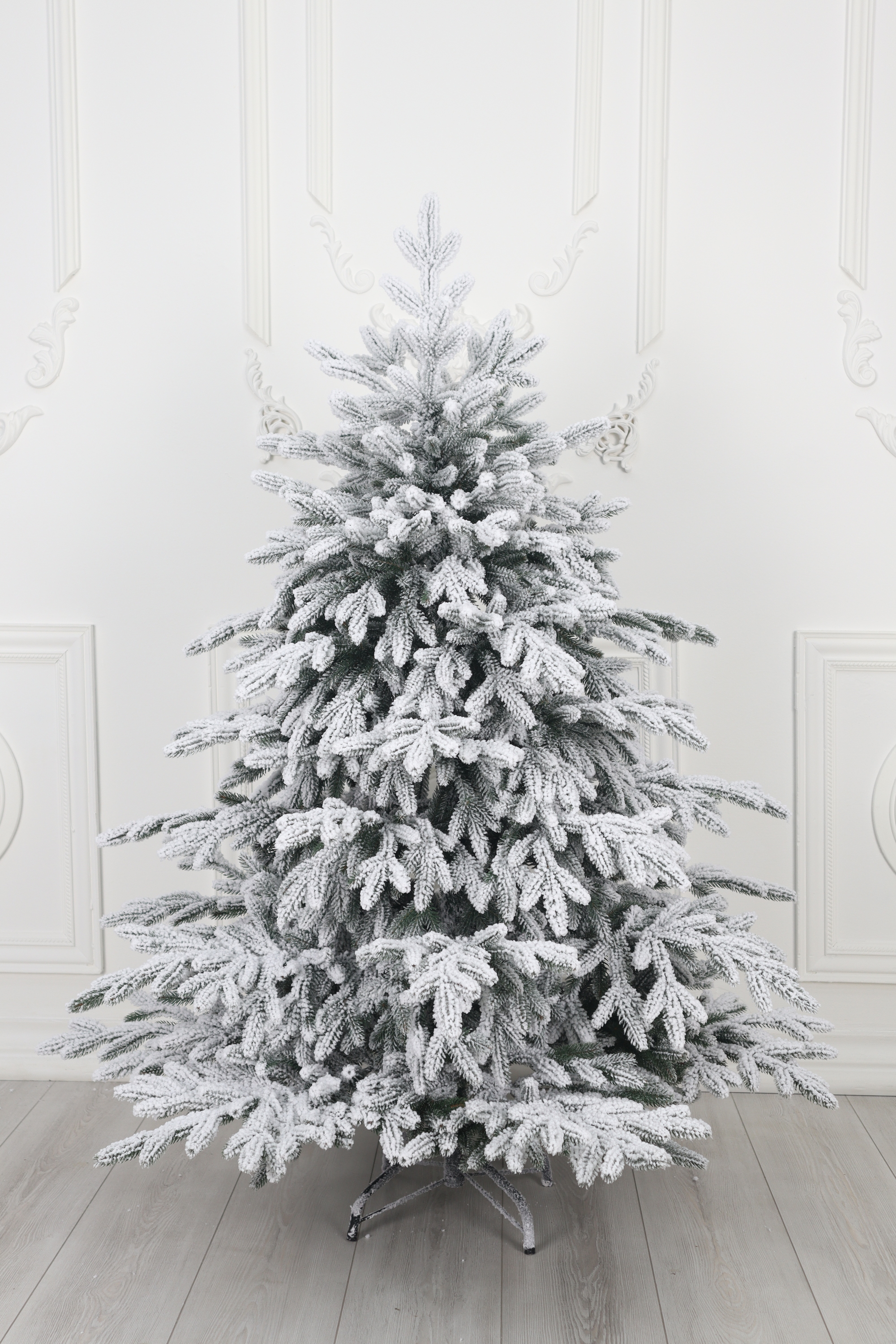 Ель искусственная Новая елка Царская Премиум 58140zs 140 см зеленая заснеженная