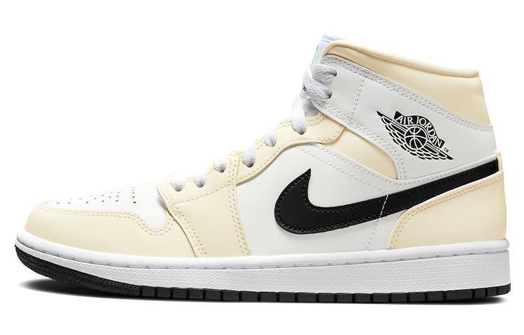 

Кеды унисекс Jordan Air Jordan 1 mid coconut milk бежевые 39 EU, Бежевый, Air Jordan 1 mid coconut milk