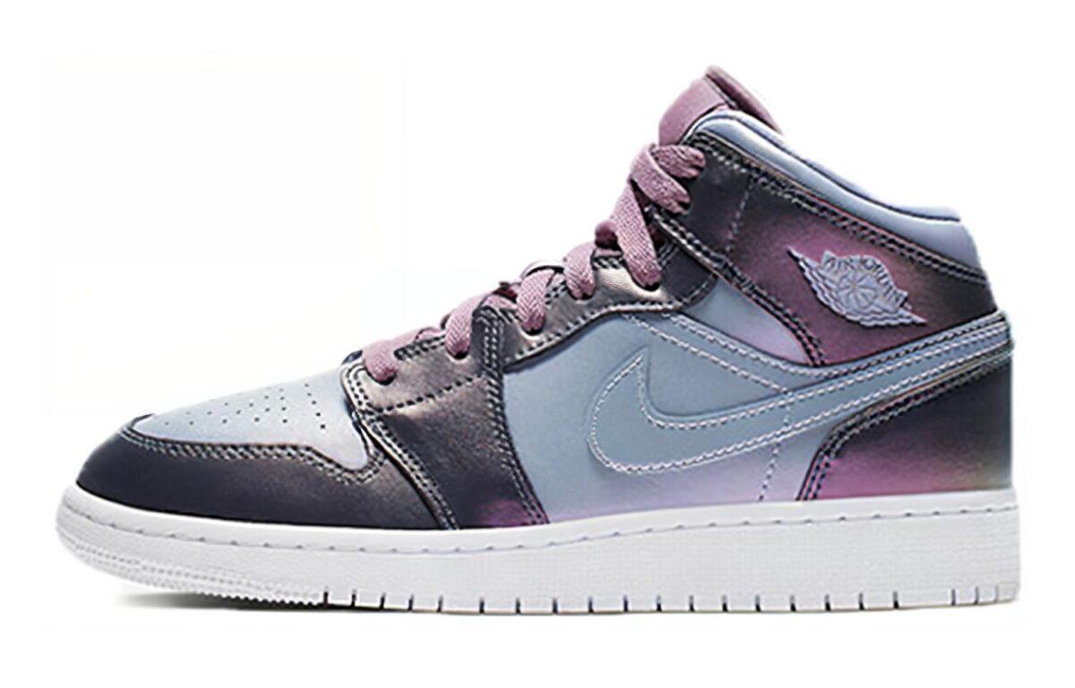 

Кеды унисекс Jordan Air Jordan 1 Mid GS фиолетовые 38 EU, Фиолетовый, Air Jordan 1 Mid GS
