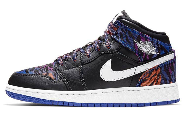 

Кеды унисекс Jordan Air Jordan 1 Mid GS черные 38.5 EU, Черный, Air Jordan 1 Mid GS