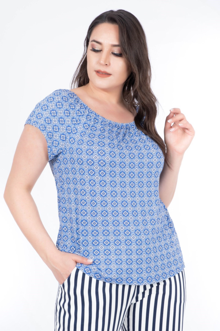 

Футболка женская Myline 321 голубая 3XL (доставка из-за рубежа), 321