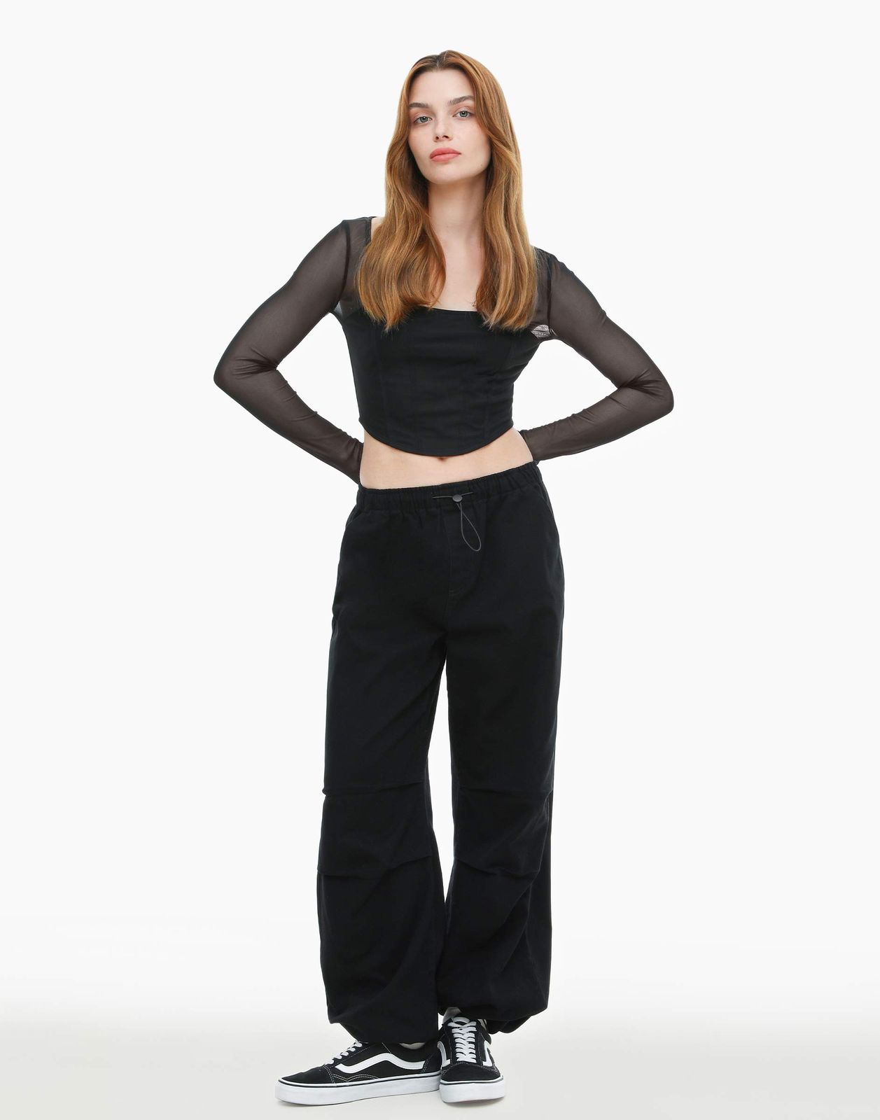 

Джинсы женские Gloria Jeans GJN028217 черные S/164, Черный, GJN028217