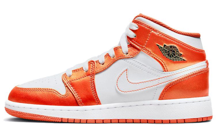 

Кеды унисекс Jordan Air Jordan 1 Mid GS оранжевые 36.5 EU, Оранжевый, Air Jordan 1 Mid GS