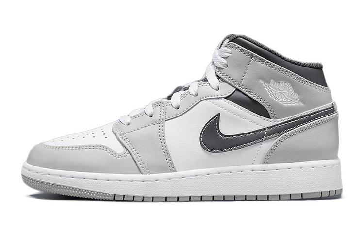 

Кеды унисекс Jordan Air Jordan 1 Mid GS серые 40 EU, Серый, Air Jordan 1 Mid GS
