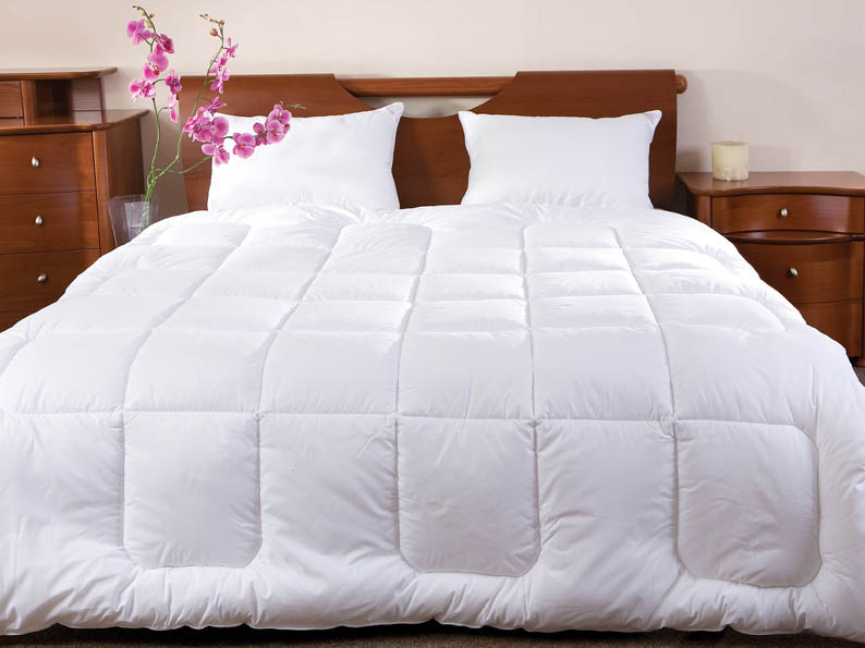 Одеяло Versal 140*205, цвет белый, ТМ Primavelle  - Купить