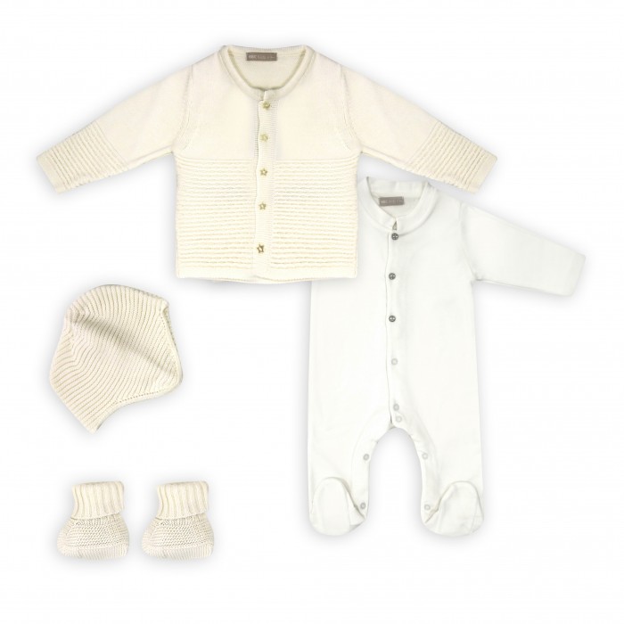 

Комлект Комбинезон, кофта, шапка и пинетки RBC МЛ479002 крем-молочный р.68, МЛ 479002