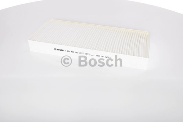 

Фильтр воздушный салона BOSCH 1 987 431 162