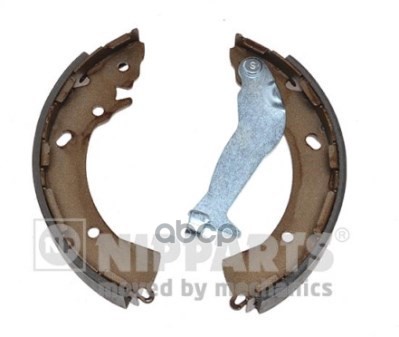 

Комплект тормозных колодок NIPPARTS N3500533