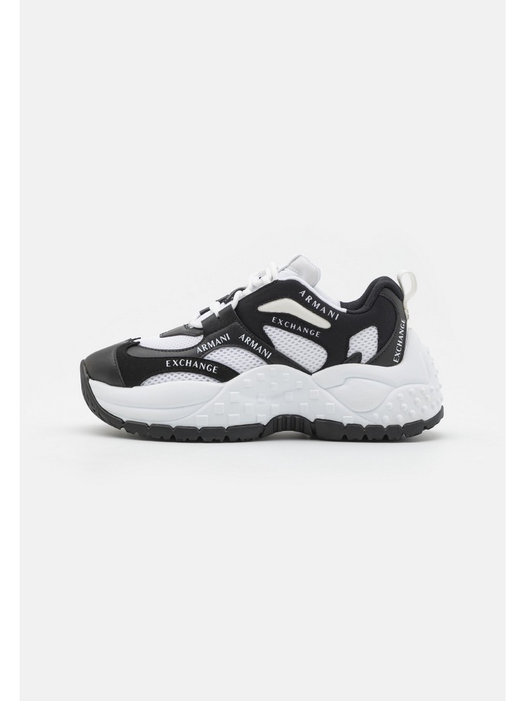 

Кроссовки женские Armani Exchange ARC11A032 белые 38 EU, Белый, ARC11A032