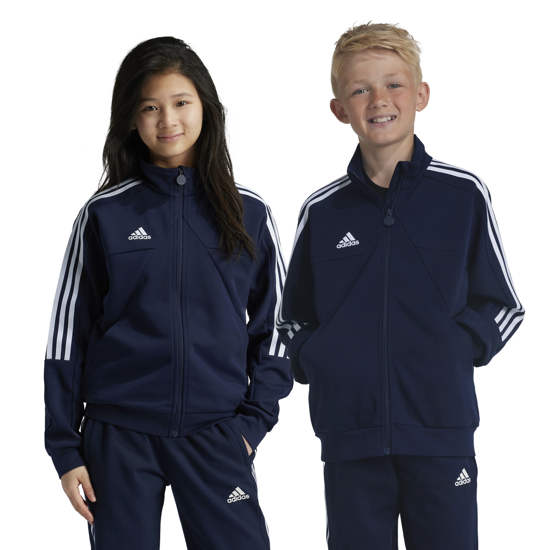 

Толстовка детская Adidas, IY3209, тёмно-синяя AA35, размер 164, Синий, IY3209
