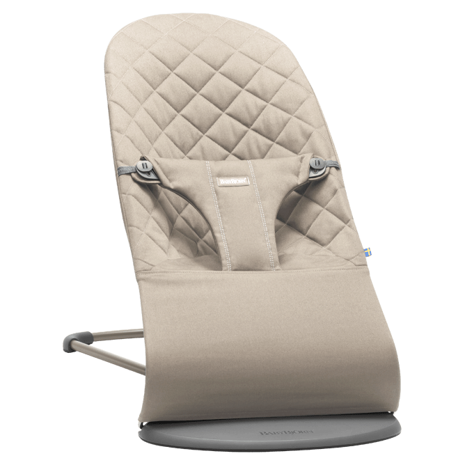 

Детский шезлонг BabyBjorn Bliss Cotton Песочный 0060.17 +СОСКА vanila, Бежевый, Детский шезлонг Bliss Cotton СОСКА