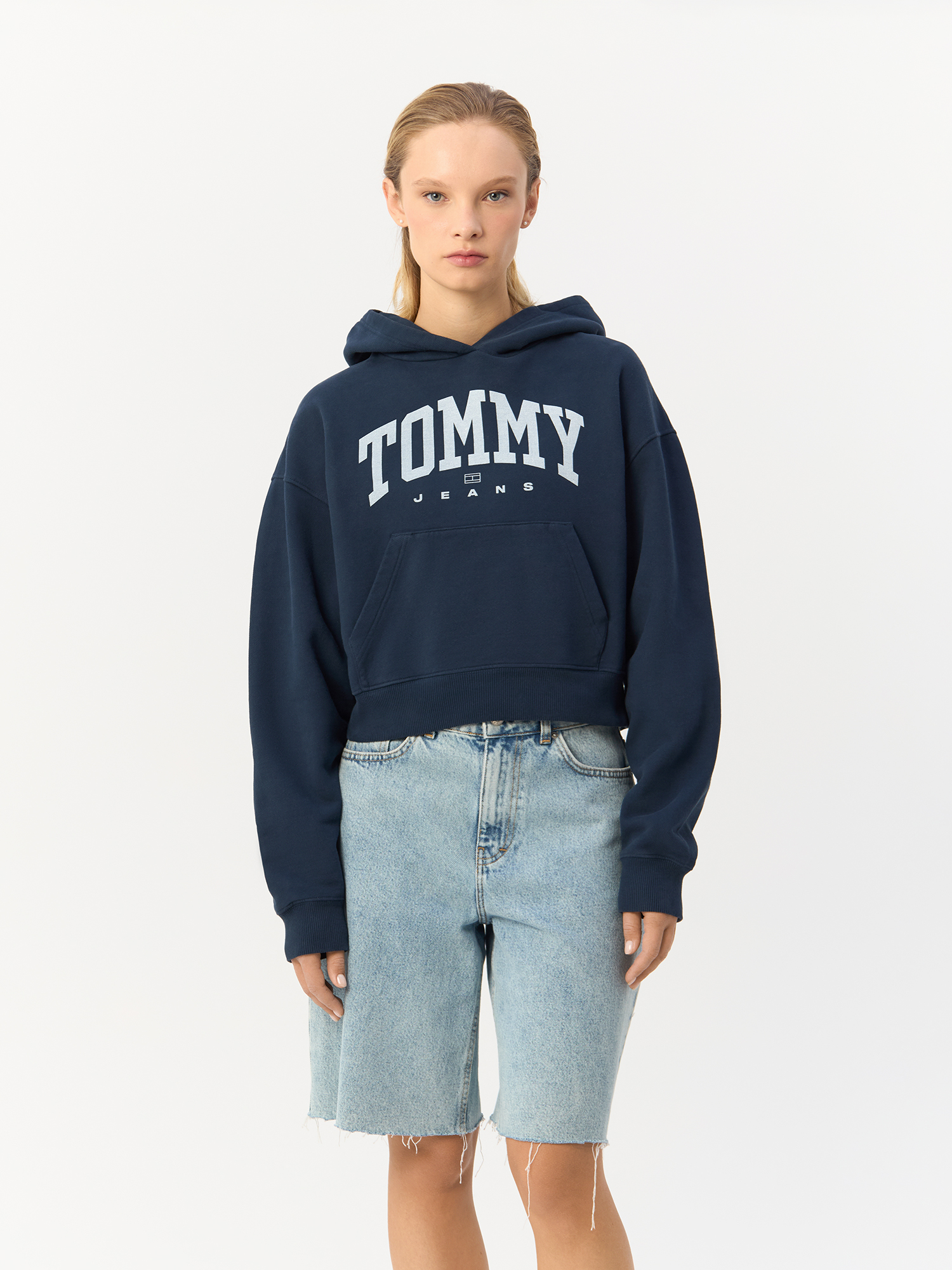 

Худи женское Tommy Hilfiger Tjw Vtg Varsty 1 DW0DW19291 синее XL, Синий, Tjw Vtg Varsty 1