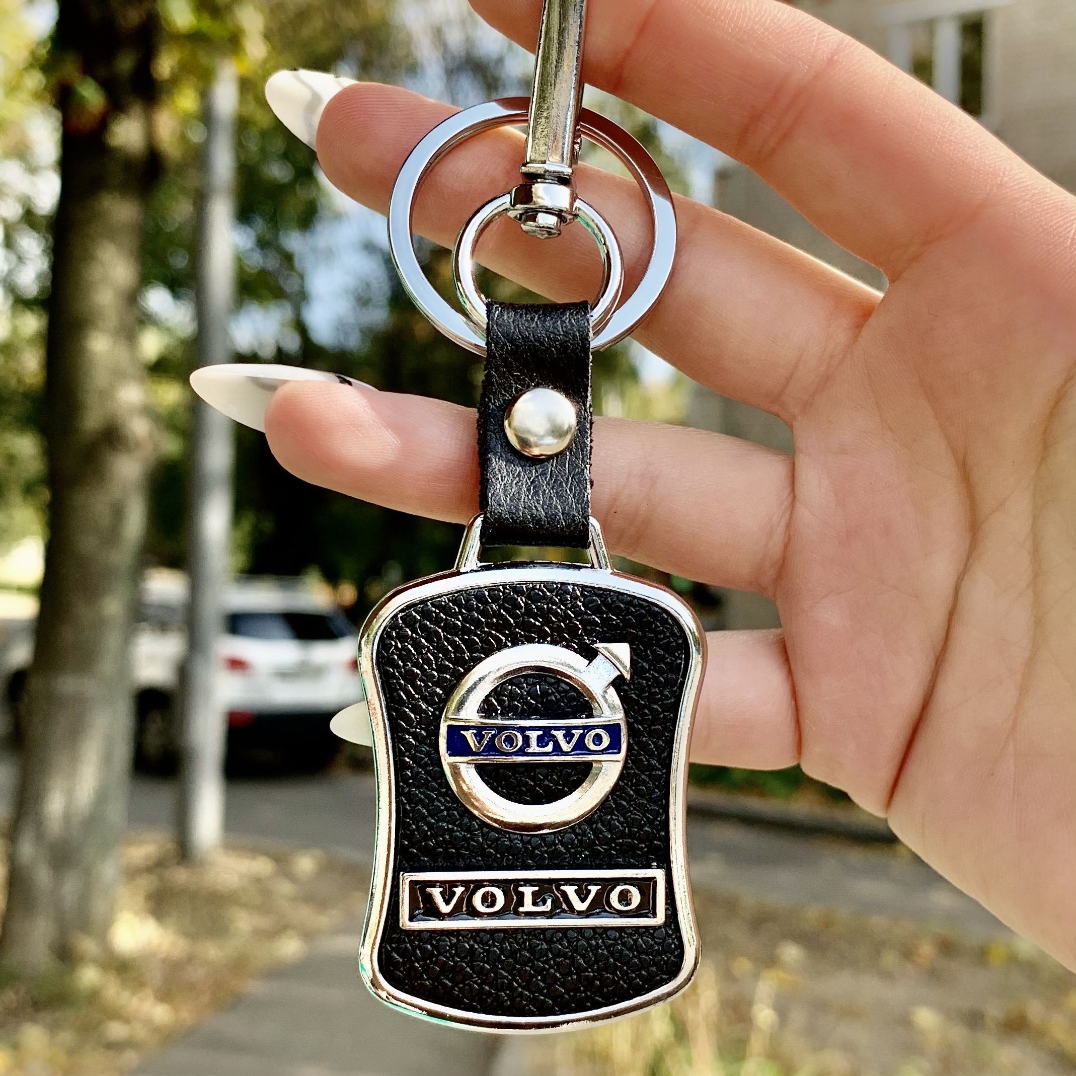 

Брелок на ключи с логотипом автомобиля VOLVO, Черный, Брелок_Кожа_1