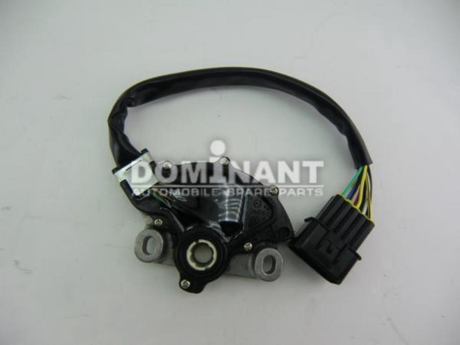 

Переключатель Положения Рычага Акпп DOMINANT mt86004a053
