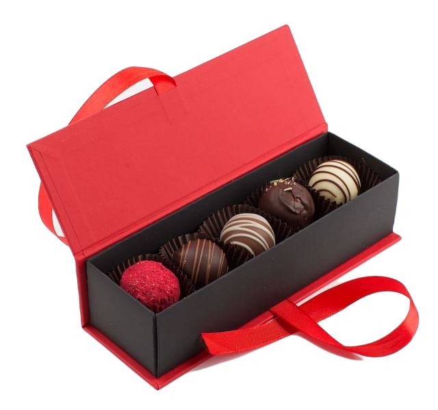 

Подарочный набор шоколадных конфет VioChoco Трюфели Ассорти ручной работы, 135 гр