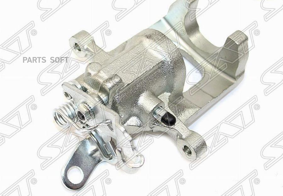 

SAT ST-5K0615423 Суппорт тормозной RR SKODA OCTAVIA 04-/YETI 09- LH 1шт