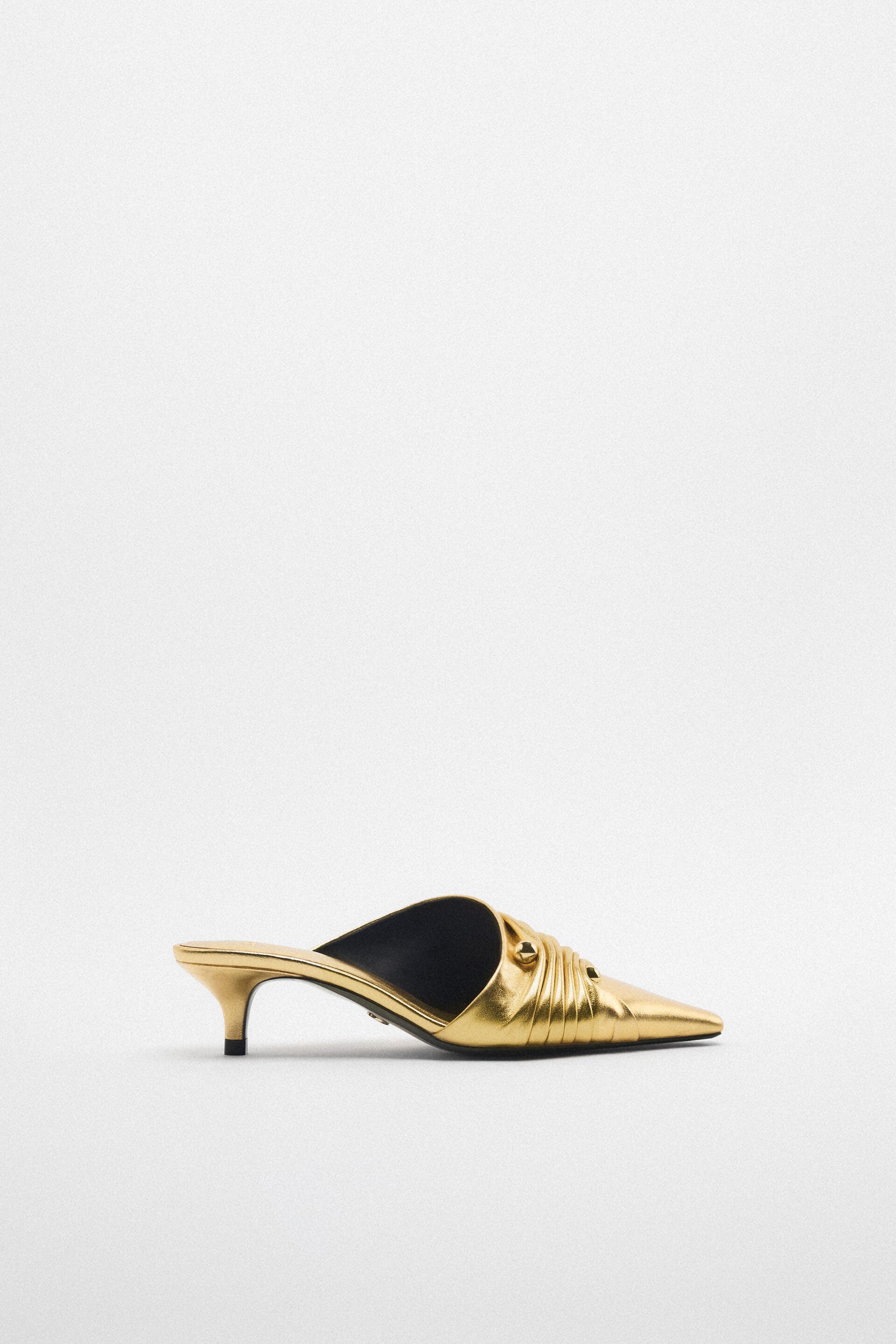

Мюли женские ZARA 199708 золотистые 40 RU (доставка из-за рубежа), 199708