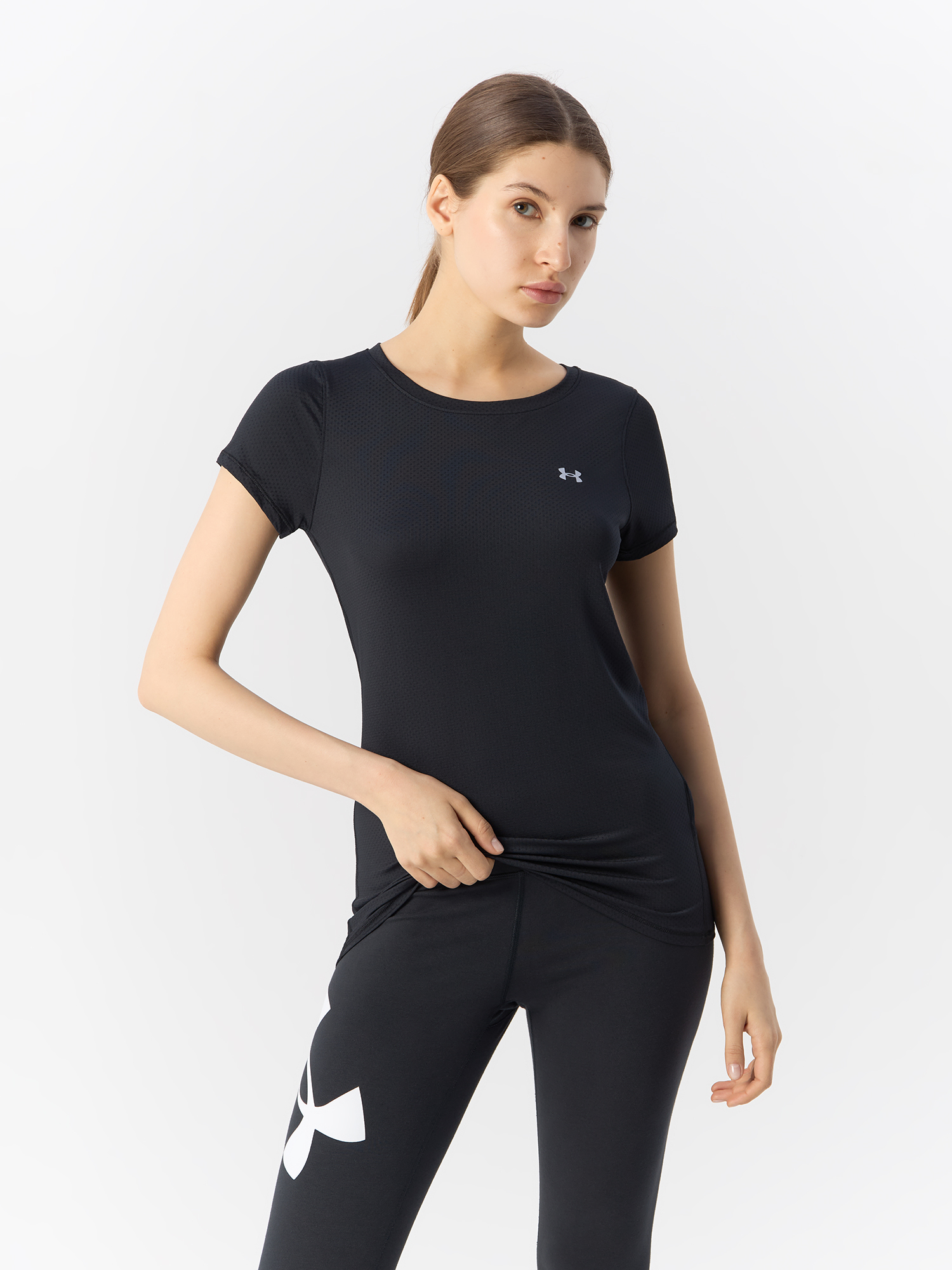 Футболка Under Armour UA HG Armour SS женская, чёрная, размер MD, 1328964