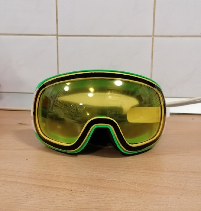

Маска горнолыжная NO 1 Anti-Fog Lens