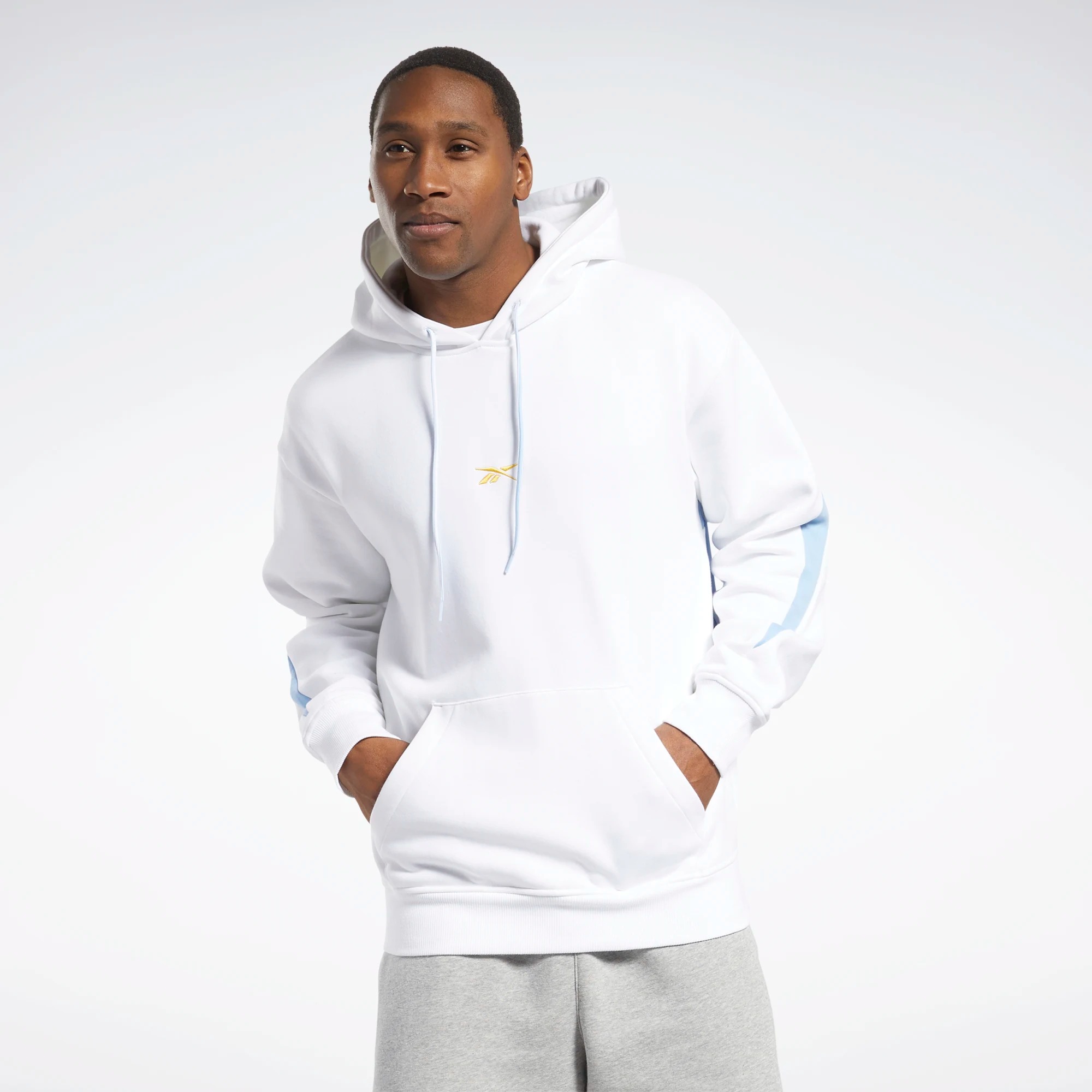 

Худи мужское Reebok Basketball Back Vector Fleece Hoodie белое S, Basketball Back Vector Fleece Hoodie