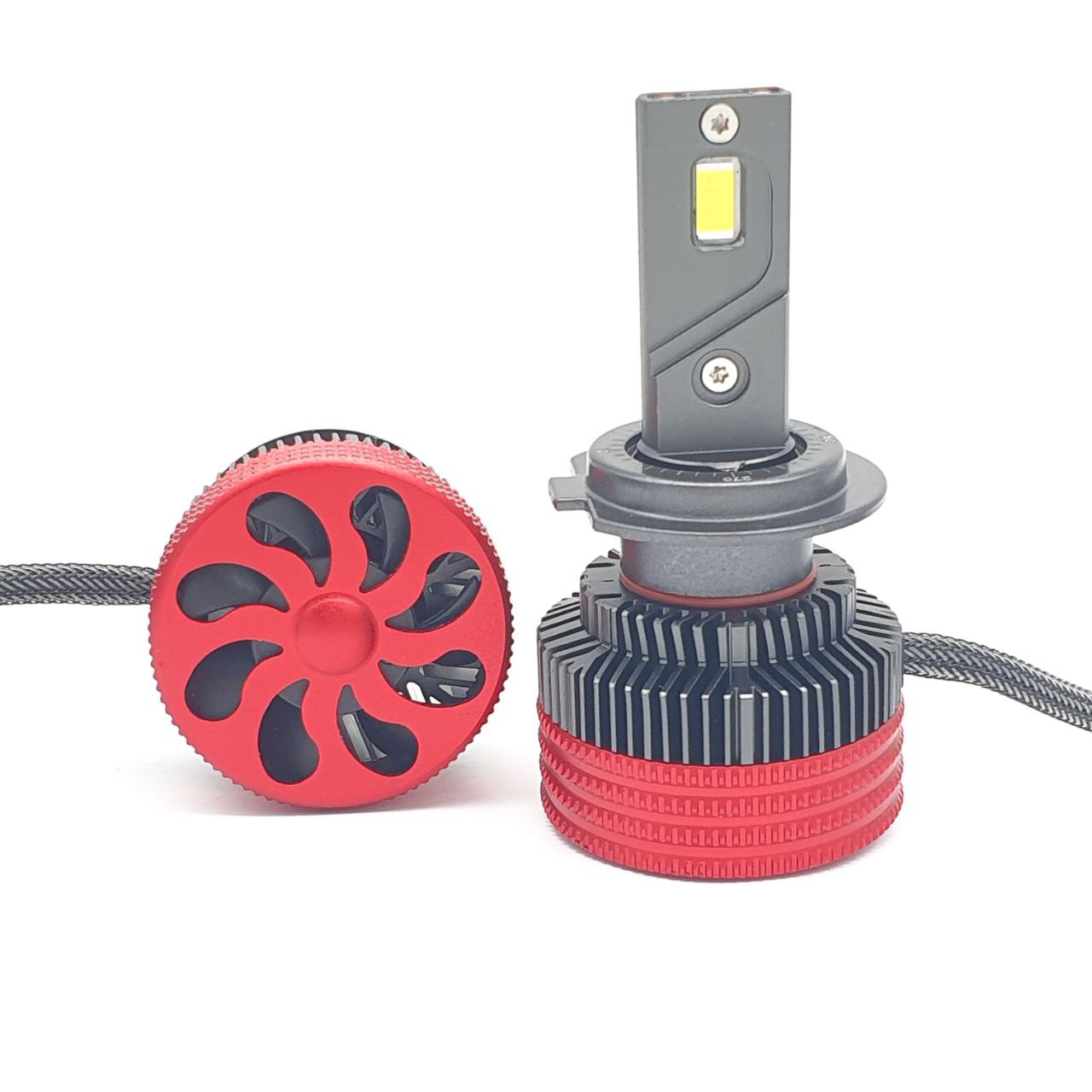 

Светодиодные лампы EZID-AUTO К12 MAX мощность 70W 12-24V с цоколем H7 6500lm, 6000K, 2 шт, K12 MAX