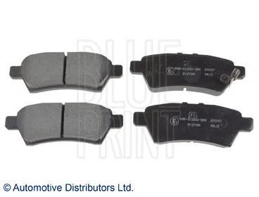

Комплект тормозных колодок Blue Print ADN142135
