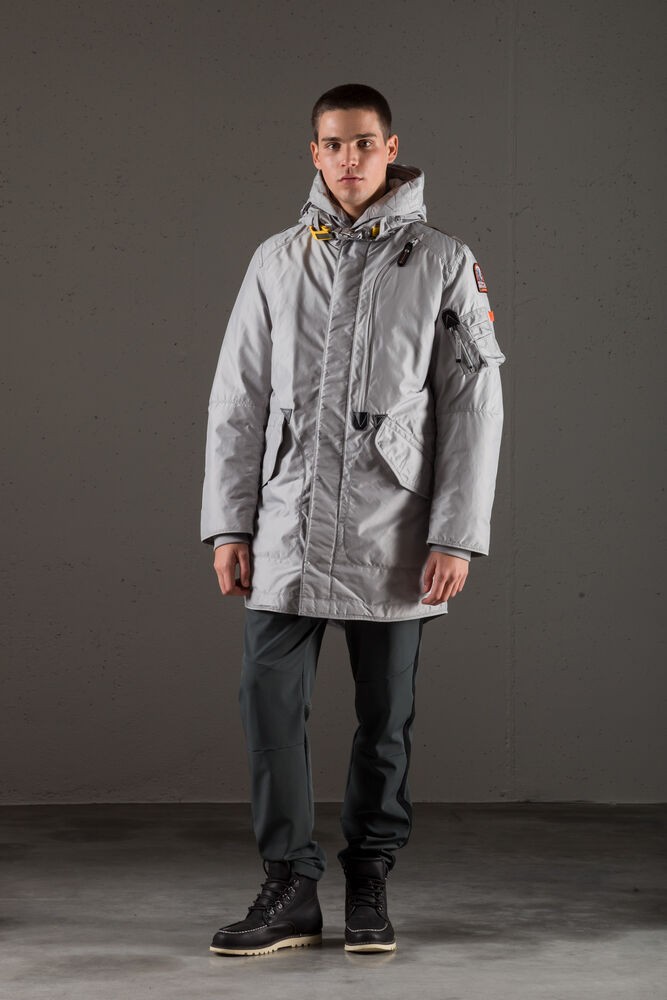 

Пуховик мужской Parajumpers MB07TANKBASE 50 RU, MB07TANKBASE