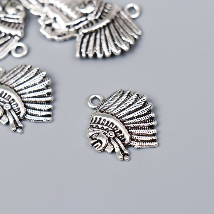 

Декор для творчества металл "Вождь племени индейцев" серебро G190B761 2,2х1,9 см