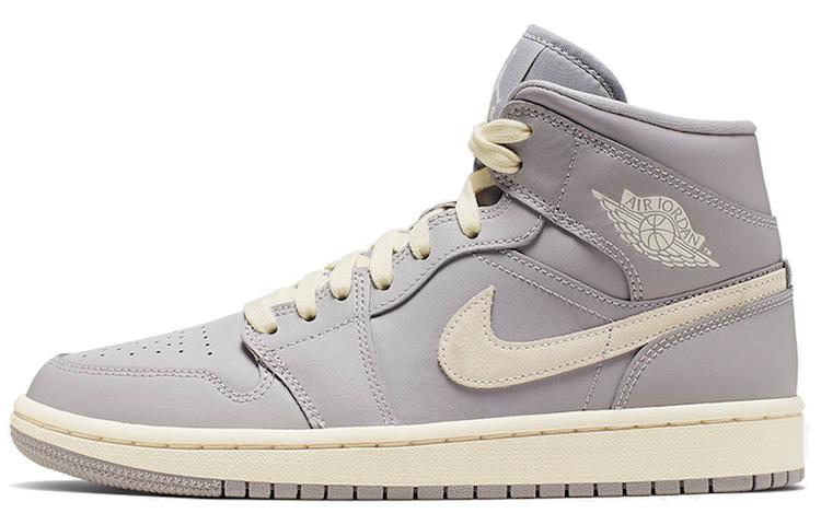 

Кеды унисекс Jordan Air Jordan 1 Mid Light Bone серые 44 EU, Серый, Air Jordan 1 Mid Light Bone