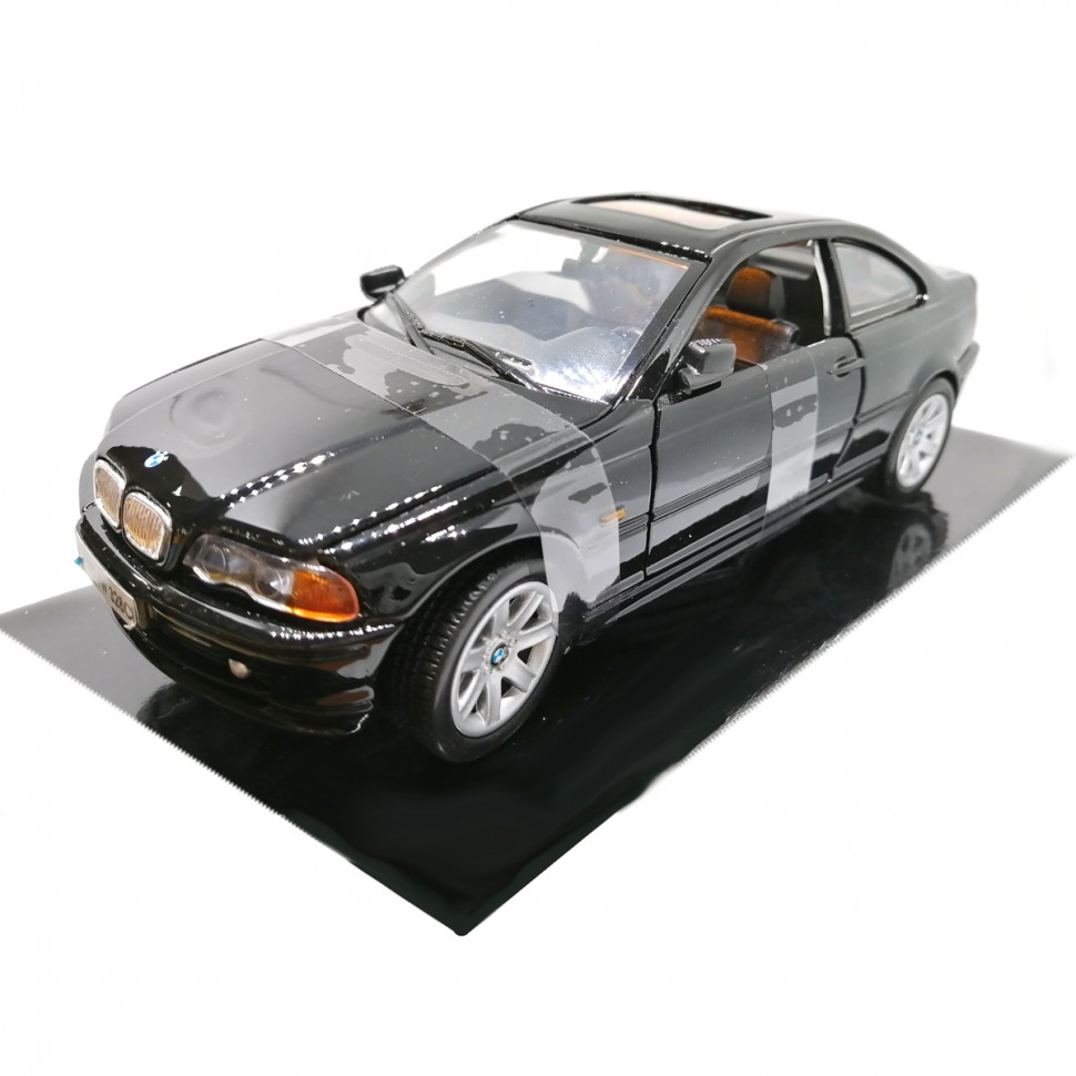 

Коллекционная модель MotorMax BMW 328 73255