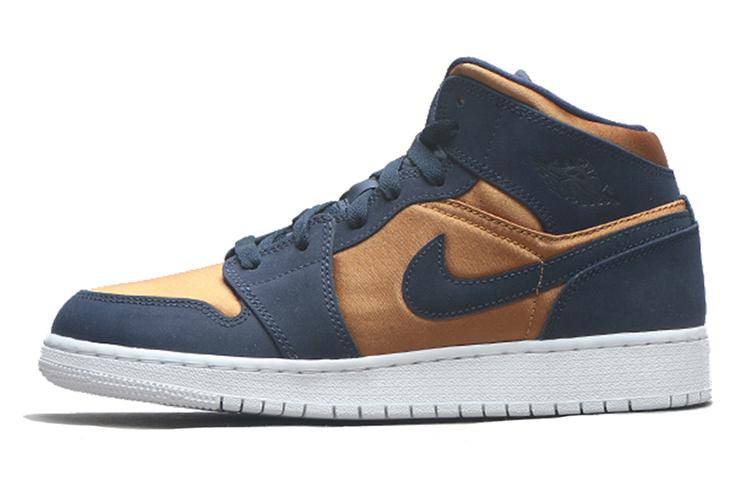 

Кеды унисекс Jordan Air Jordan 1 Mid Obsidian Desert Ochre GS синие 39 EU, Синий, Air Jordan 1 Mid Obsidian Desert Ochre GS