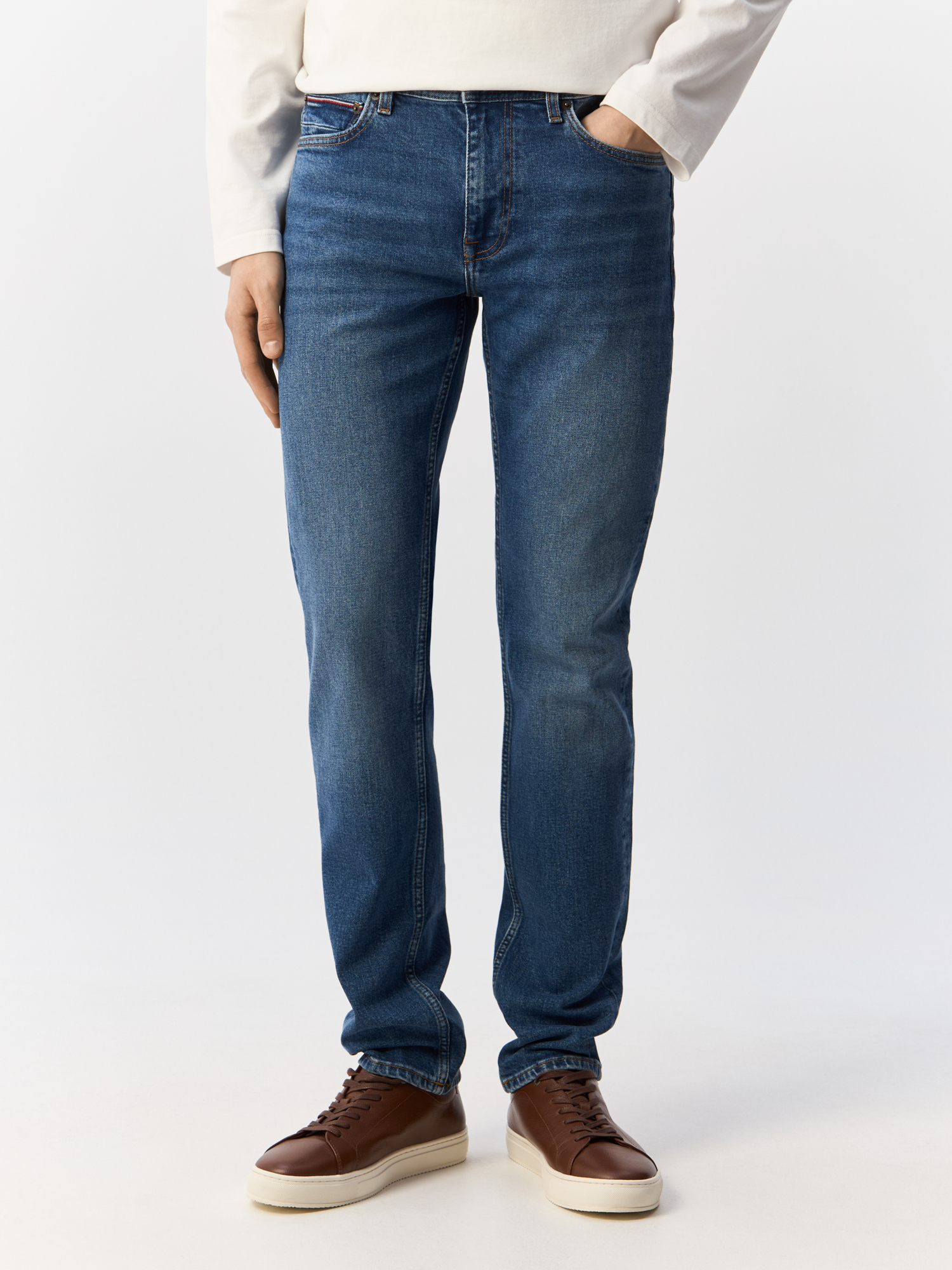 

Джинсы мужские Tommy Hilfiger MW0MW35714 синие 29/32, Синий, MW0MW35714