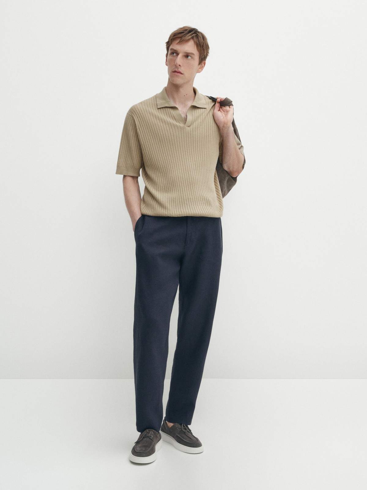 

Футболка мужская Massimo Dutti 0903/349-I2024 зеленая M, Зеленый, 0903/349-I2024