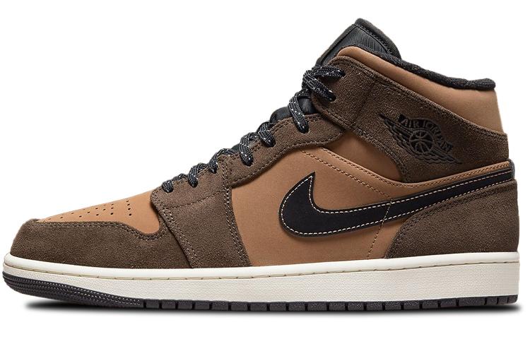 

Кеды унисекс Jordan Air Jordan 1 mid se dark chocolate коричневые 43 EU, Коричневый, Air Jordan 1 mid se dark chocolate