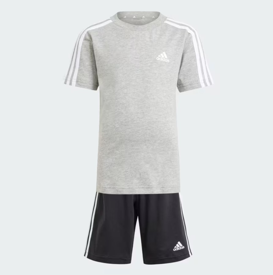 

Комплект Adidas для мальчиков, футболка и шорты, IV7439, серо-бело-черный 83F7, размер 104, Белый;серый;черный, IV7439