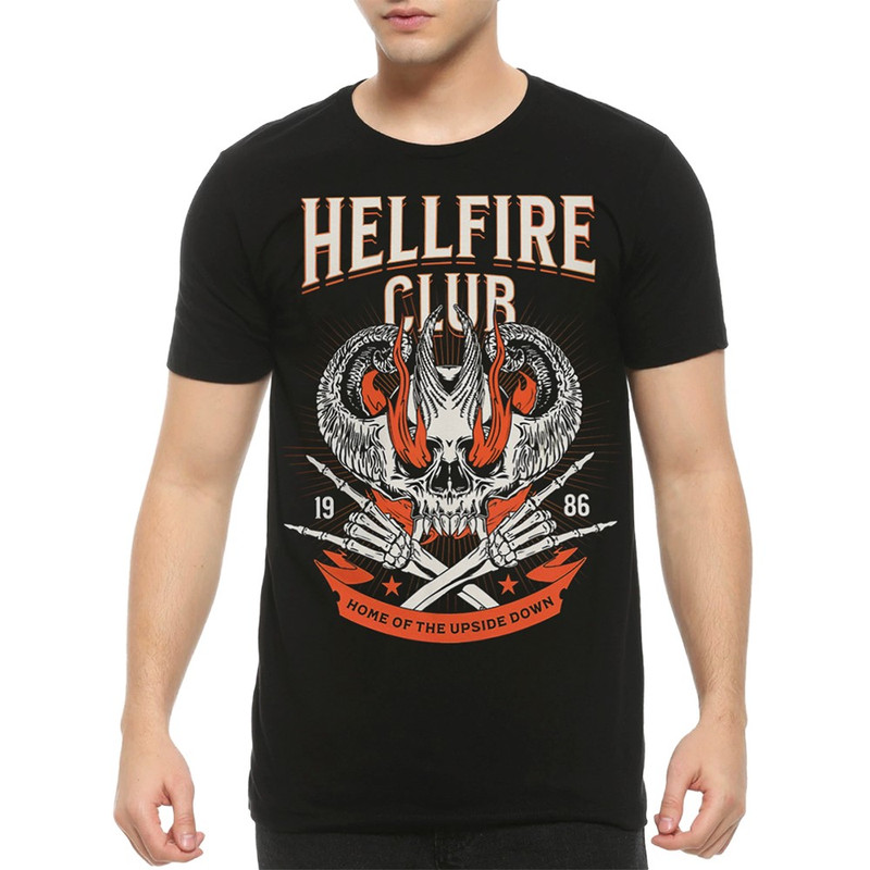 

Футболка мужская DreamShirts Studio The Hellfire Club Очень странные дела черная XS, Черный, The Hellfire Club Очень странные дела