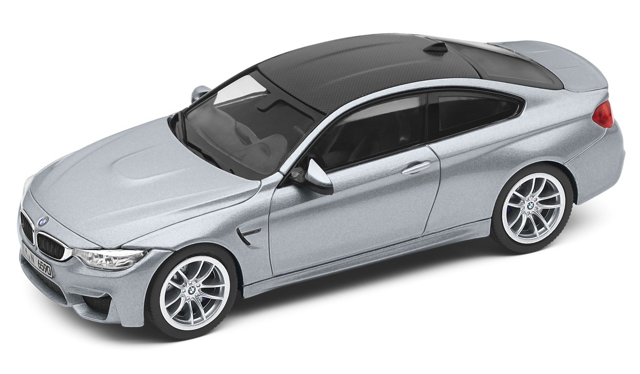 

Коллекционная модель автомобиля BMW M4 Купе F82 80422348801 Silverstone Scale 1:43