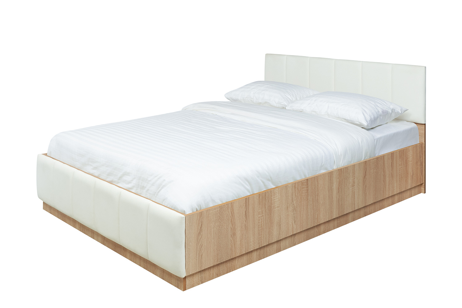 белая двуспальная кровать с матрасом