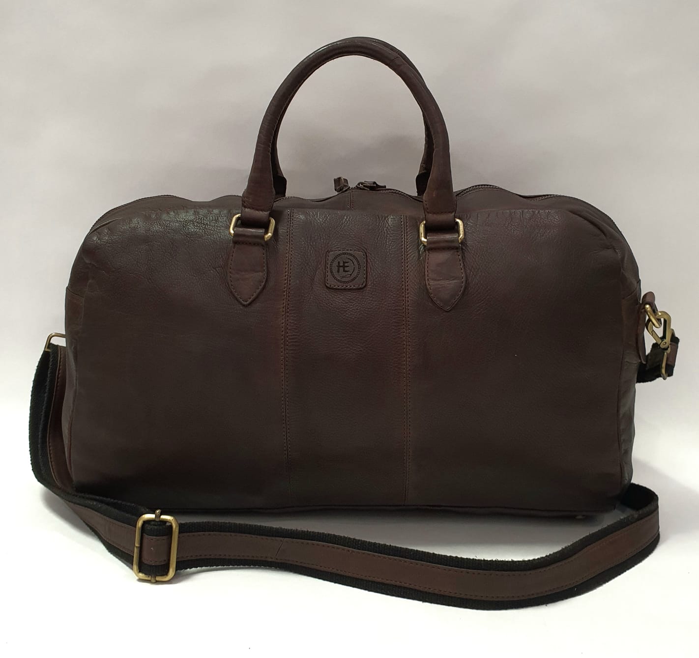 

Дорожная сумка унисекс Black Buffalo Arnello коричневая, 28х47х17 см, Коричневый, Arnello