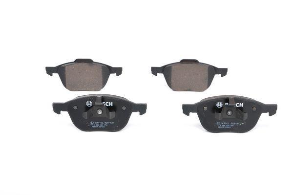 

Комплект тормозных колодок BOSCH 0986424794