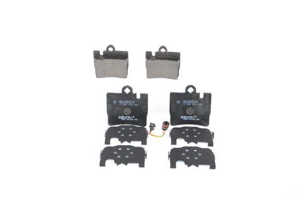 

Комплект тормозных колодок BOSCH 0986424830