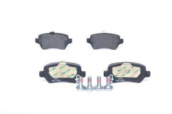 

Комплект тормозных колодок BOSCH 0986424646