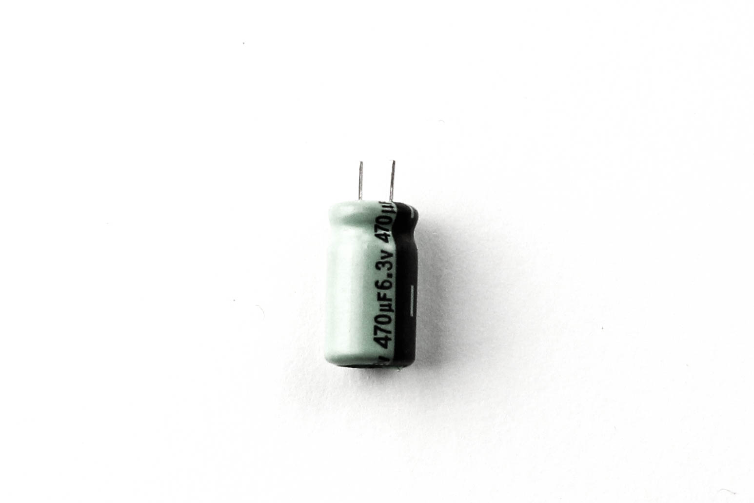 

Конденсатор 6.3V 470uF