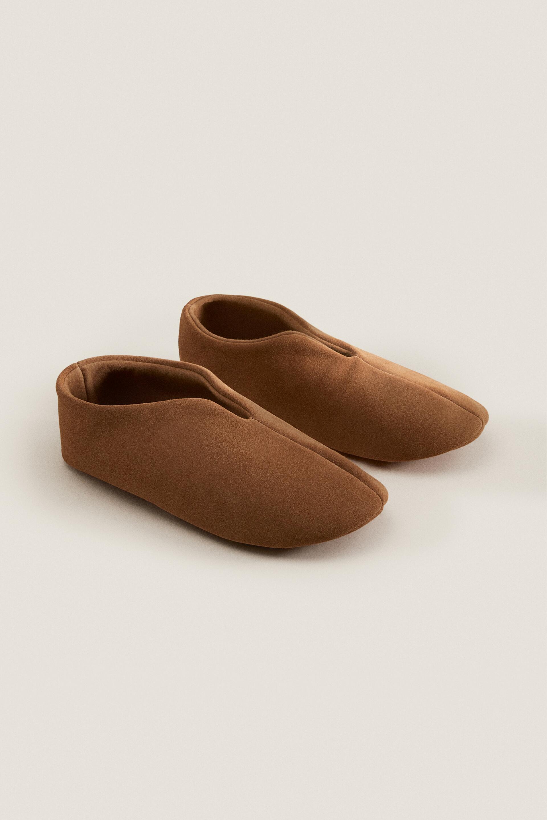 

Тапочки мужские ZARA 12016001 коричневые 43 RU (доставка из-за рубежа), 12016001