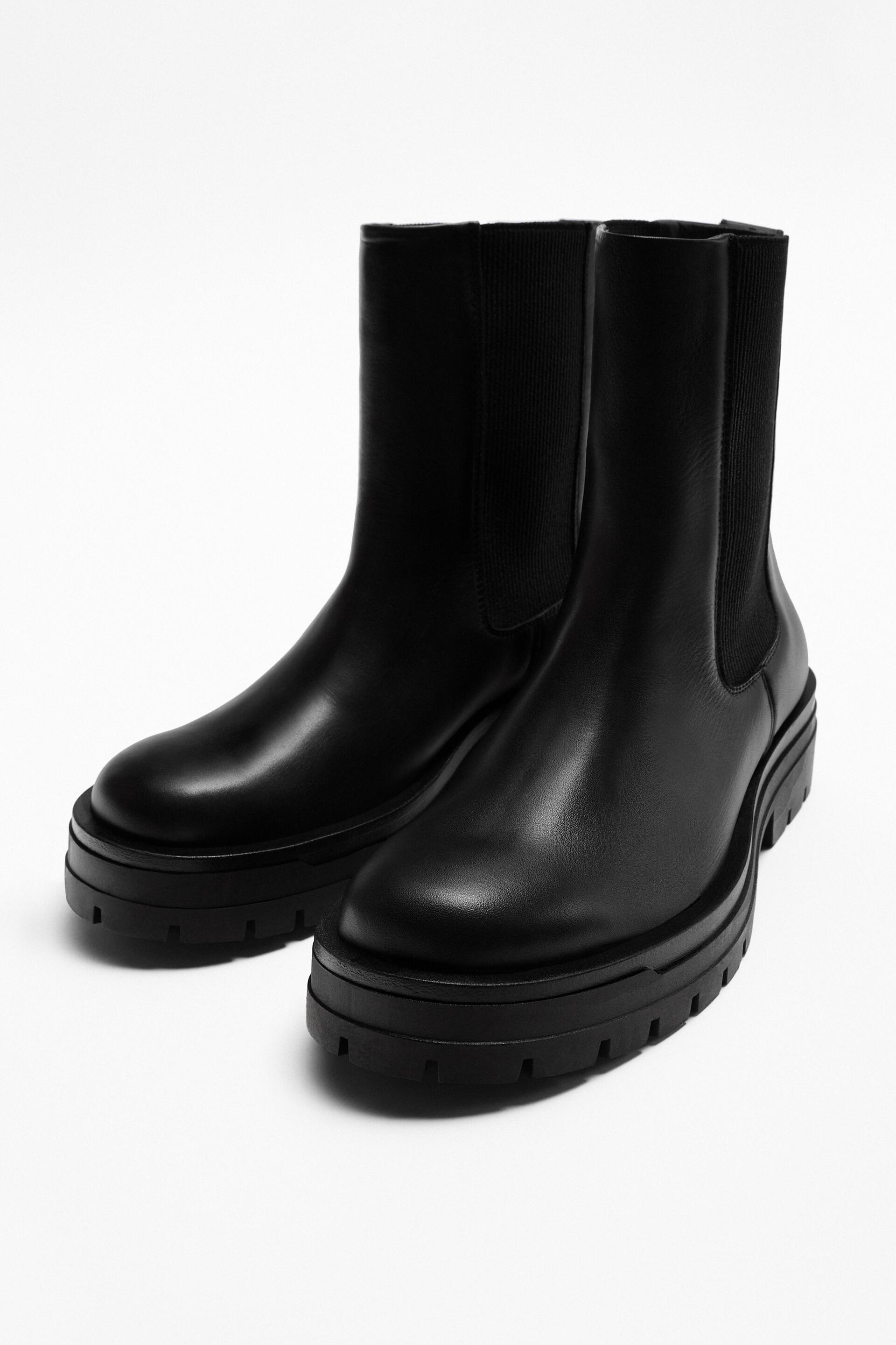 

Ботинки мужские ZARA 12016020 черные 40 RU (доставка из-за рубежа), 12016020