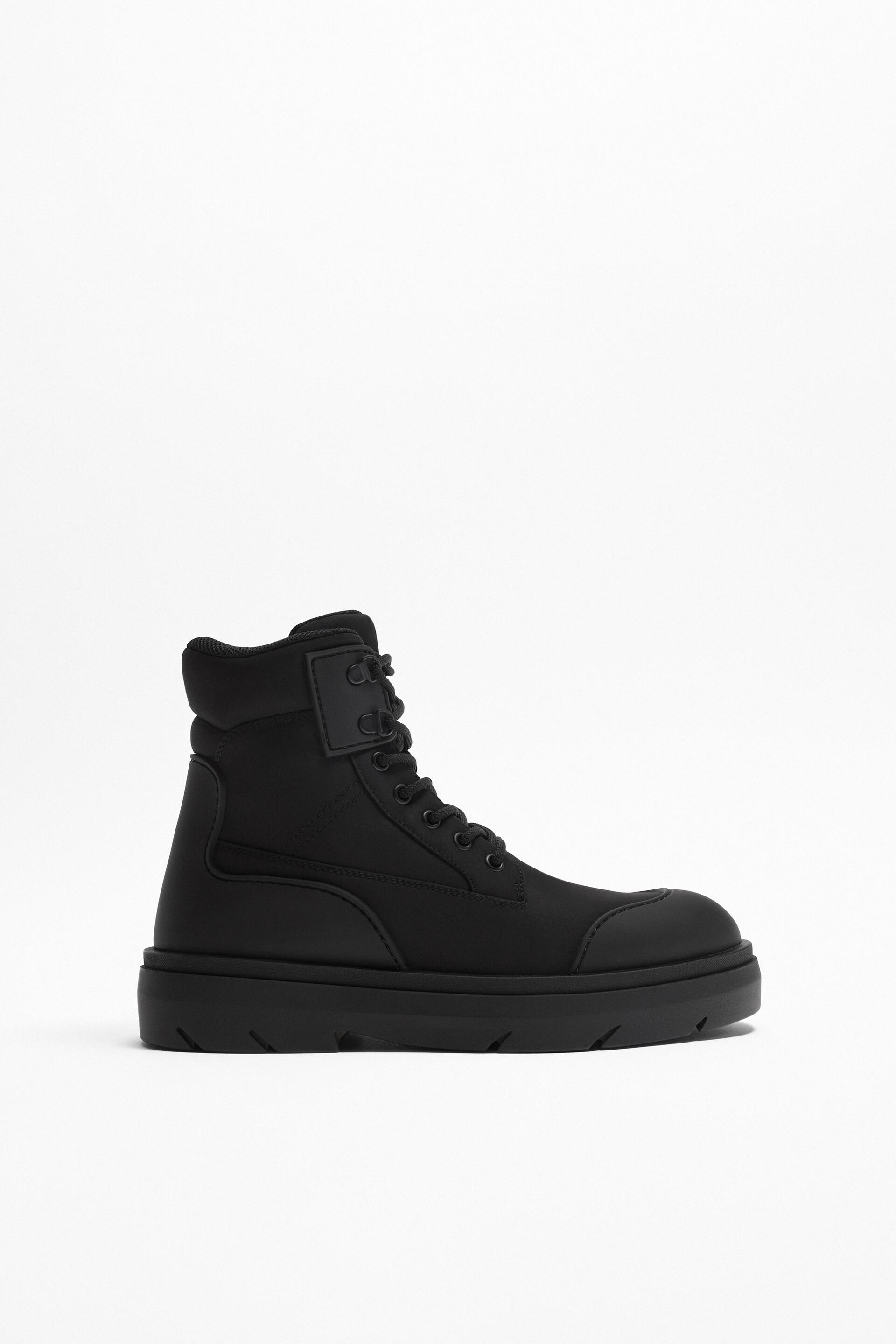 

Ботинки мужские ZARA 12040020 черные 39 RU (доставка из-за рубежа), 12040020