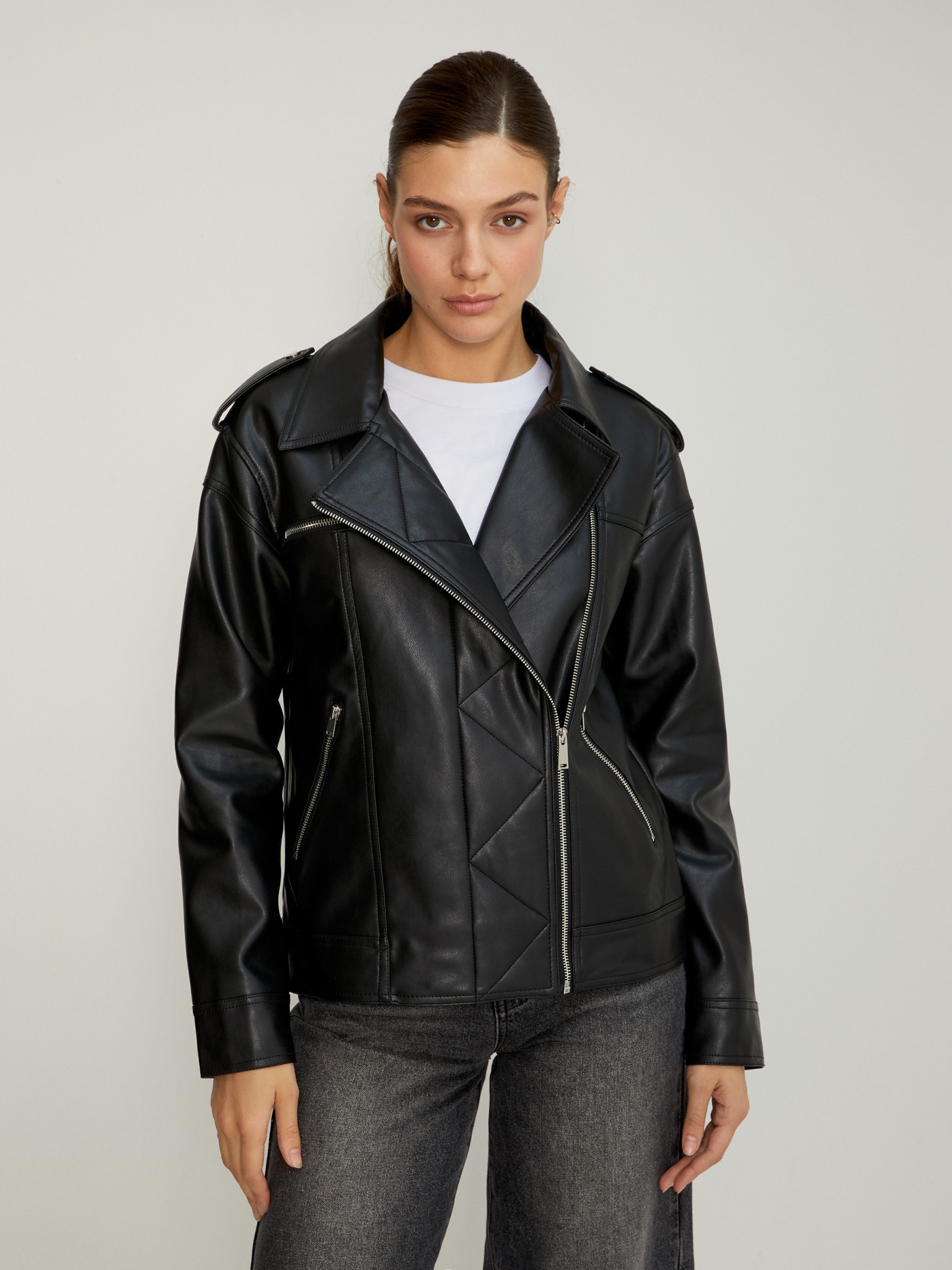 Кожаная куртка женская Concept Club 10200430006 черная M