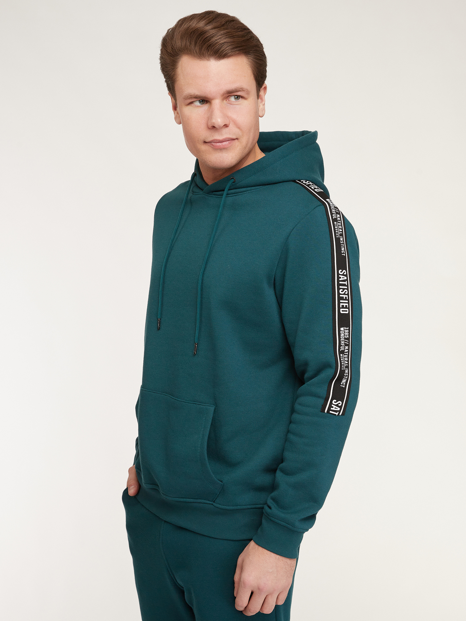 

Худи мужское oodji 5L121008I-1 зеленое S, Зеленый, 5L121008I-1