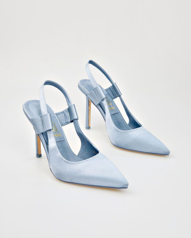 

Туфли женские Sbalo x1-10 голубые 39 RU, x1-10